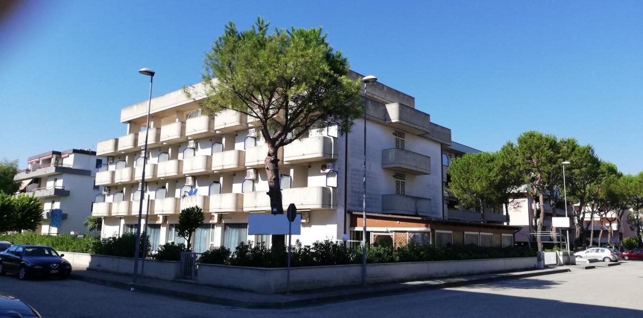 Hotel San Remo&Dèpendance San Remo Martinsicuro Extérieur photo