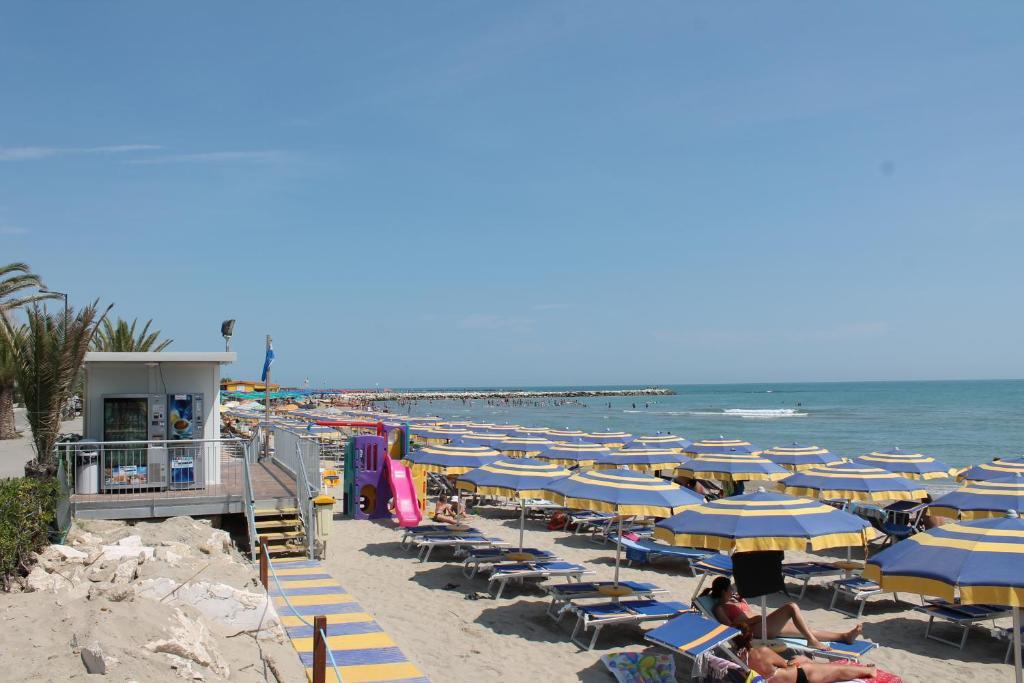 Hotel San Remo&Dèpendance San Remo Martinsicuro Extérieur photo